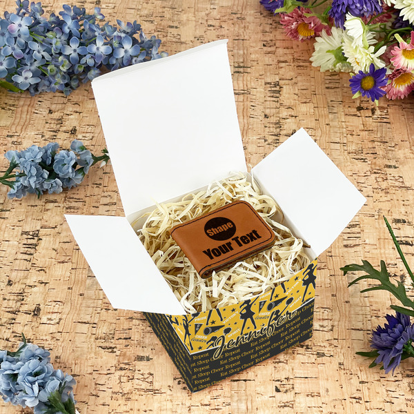 Cheer Cubic Gift Box - In Context