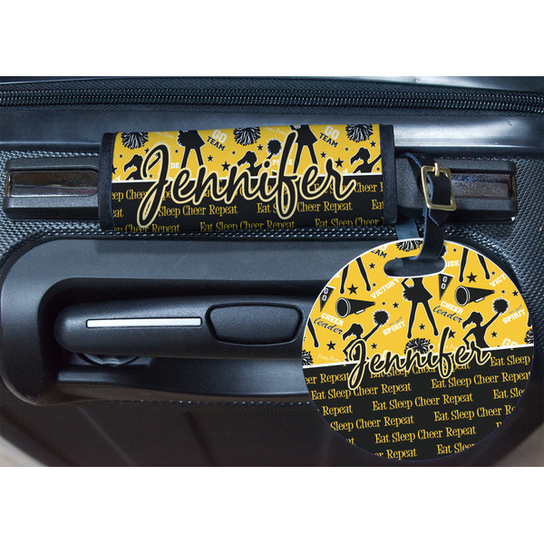 Cheer Round Luggage Tag & Handle Wrap - In Context