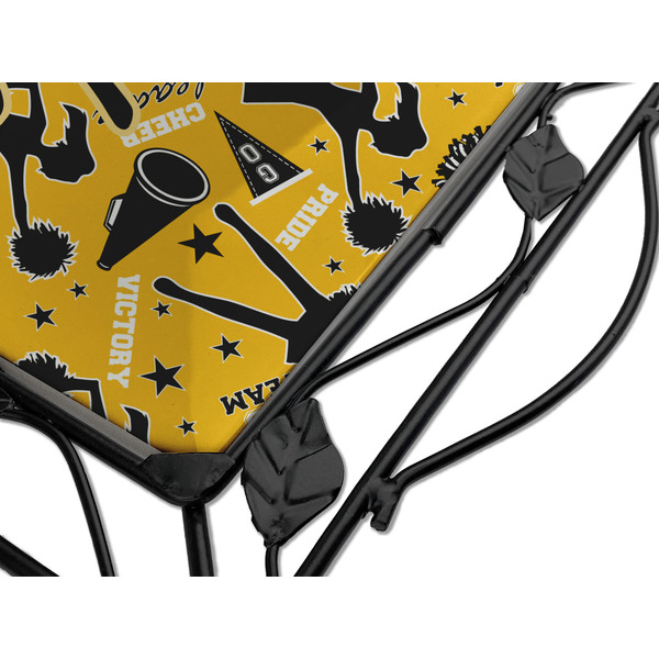 Cheer Square Trivet - Detail