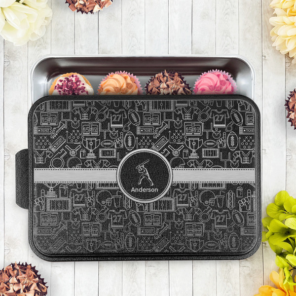 Sports Aluminum Baking Pan - Black Lid - LIFESTYLE