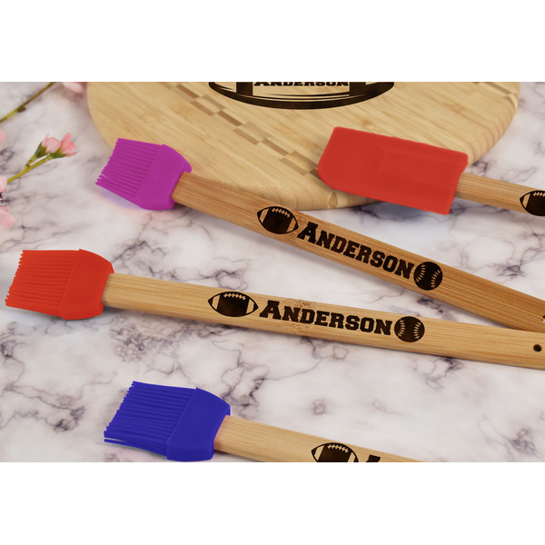 Sports Silicone Brush - Red - Lifestyle