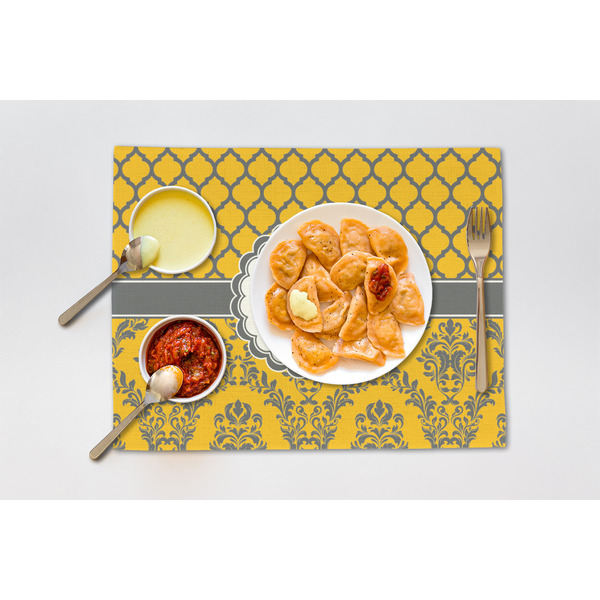Damask & Moroccan Linen Placemat - Lifestyle (single)