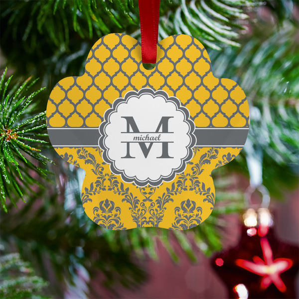 Damask & Moroccan Metal Paw Ornament - Lifestyle