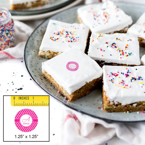 Moroccan Printed Icing Circle - XSmall - In Context