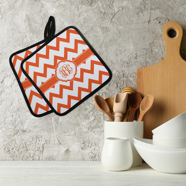 Chevron Neoprene Pot Holder - Set of 2  LIFESTYLE