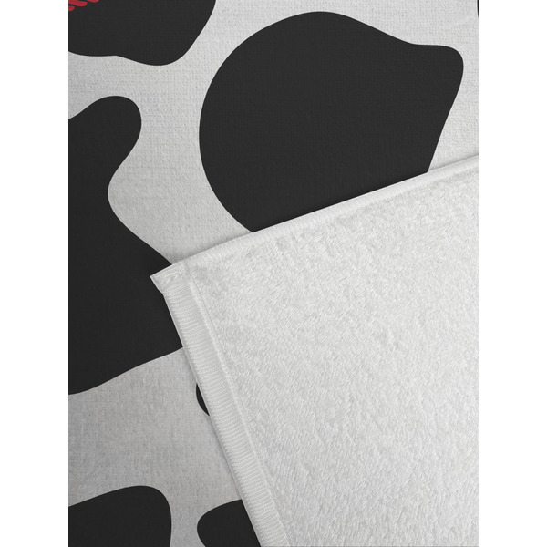 Cowprint w/Cowboy Golf Towel - Detail