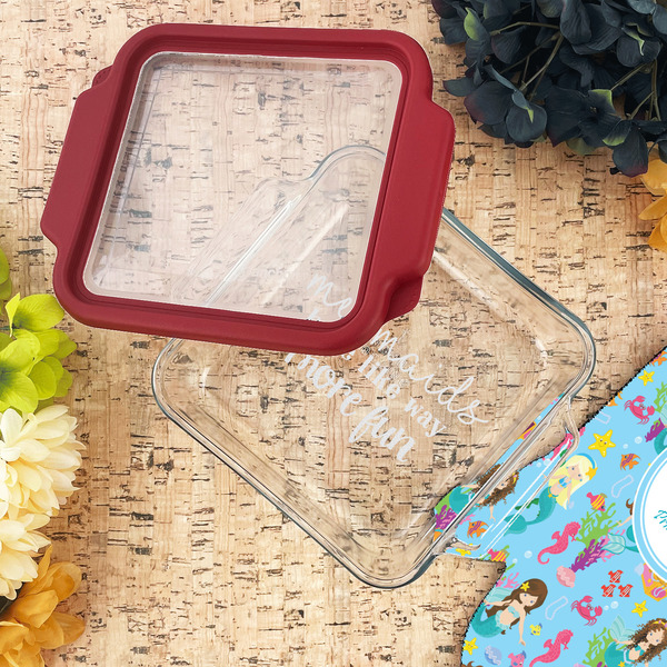 Mermaids Glass Cake Dish - LIFESTYLE (8x8)