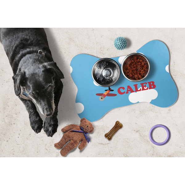 Airplane Bone Shaped Mat w/ Food & Water