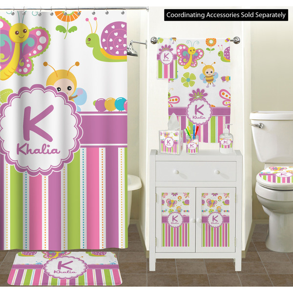Butterflies & Stripes Bathroom Scene