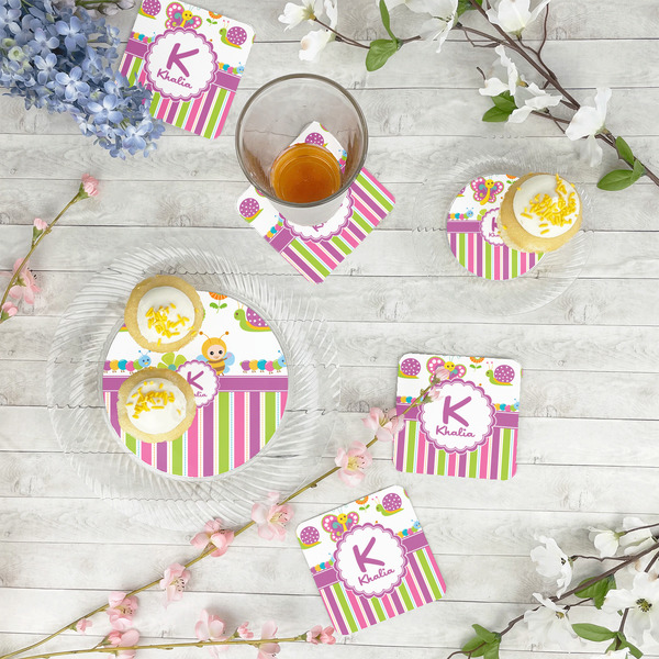 Butterflies & Stripes Plastic Party Dinner Plates - In Context