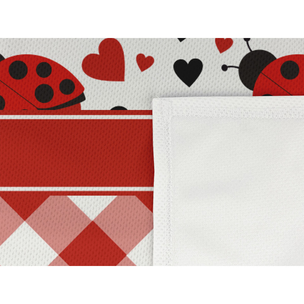 Ladybugs & Gingham Cooling Towel- Detail