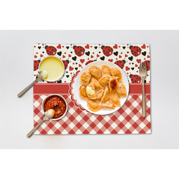 Ladybugs & Gingham Linen Placemat - Lifestyle (single)