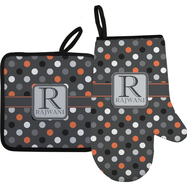 Custom Gray Dots Right Oven Mitt & Pot Holder Set w/ Name and Initial