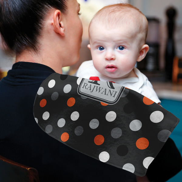 Gray Dots Old Burp - Lifestyle