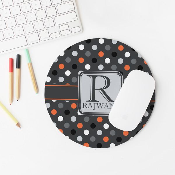 Gray Dots Round Mousepad - LIFESTYLE 2