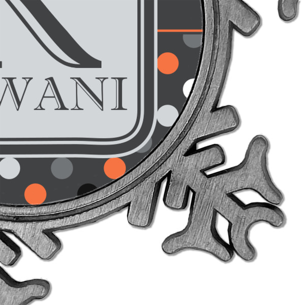 Gray Dots Vintage Snowflake - Detail