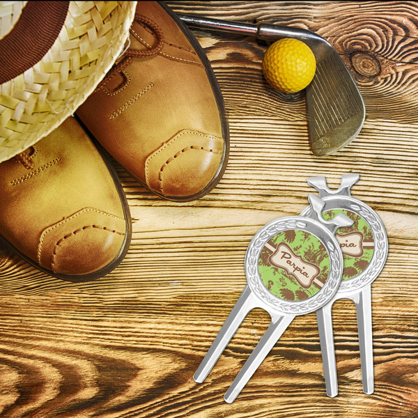 Green & Brown Toile Divot Tool - LIFESTYLE