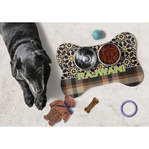 Moroccan Mosaic & Plaid Bone Shaped Mat w/ Food & Water
