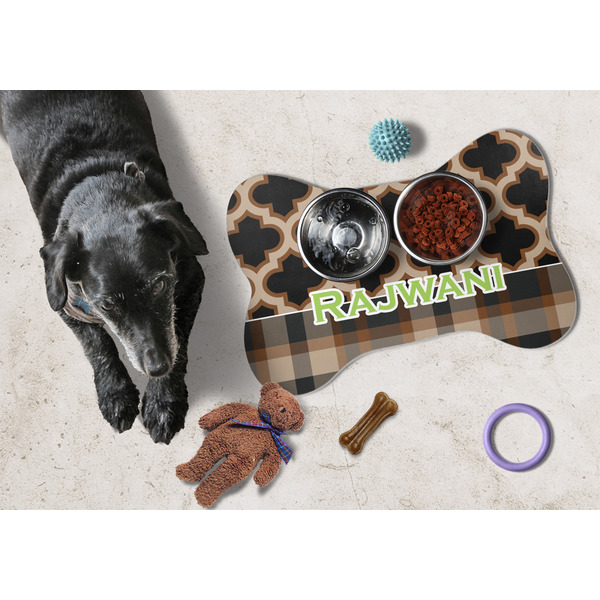 Moroccan & Plaid Bone Shaped Mat w/ Food & Water