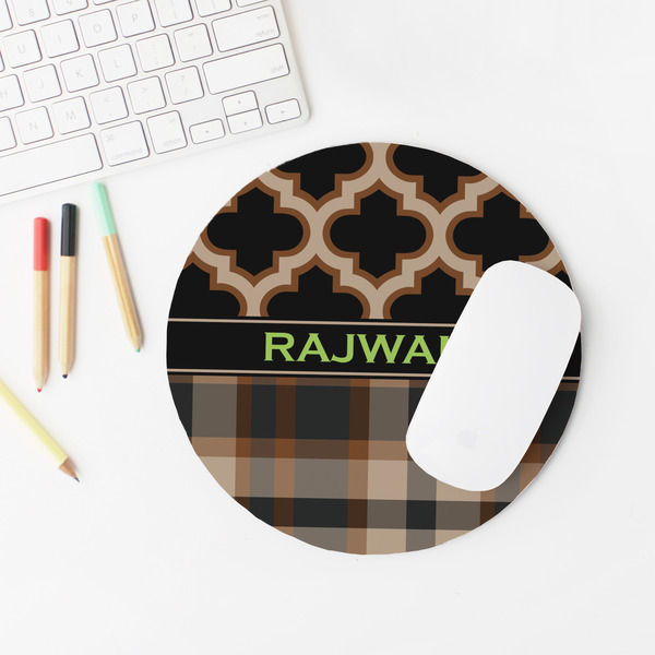 Moroccan & Plaid Round Mousepad - LIFESTYLE 2