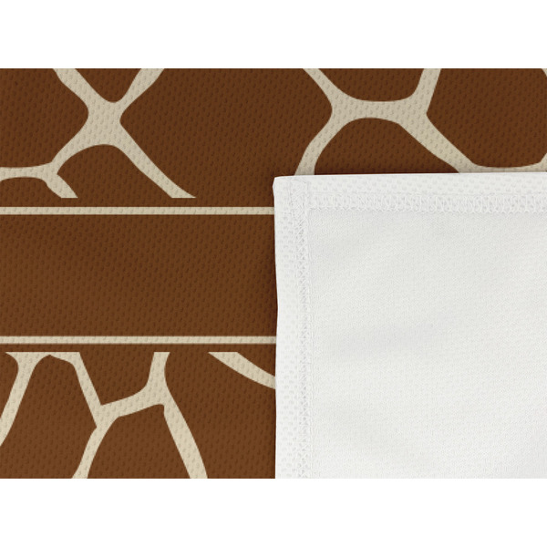 Giraffe Print Cooling Towel- Detail