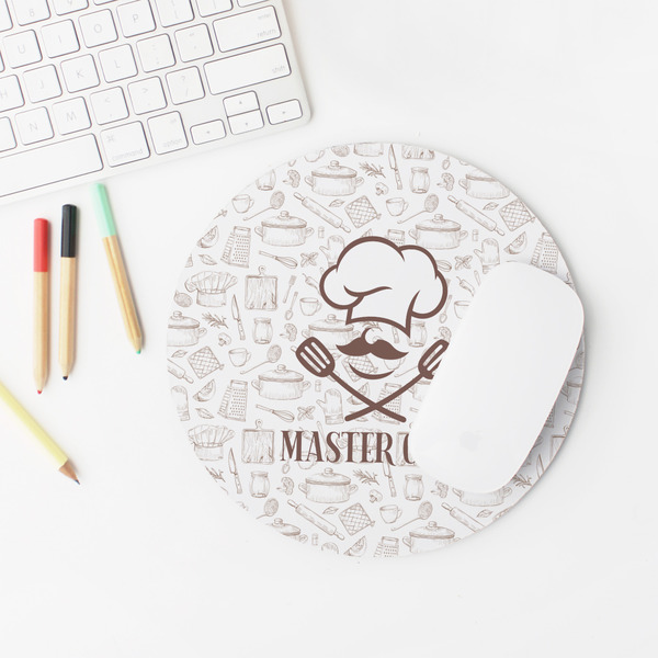 Master Chef Round Mousepad - LIFESTYLE 2