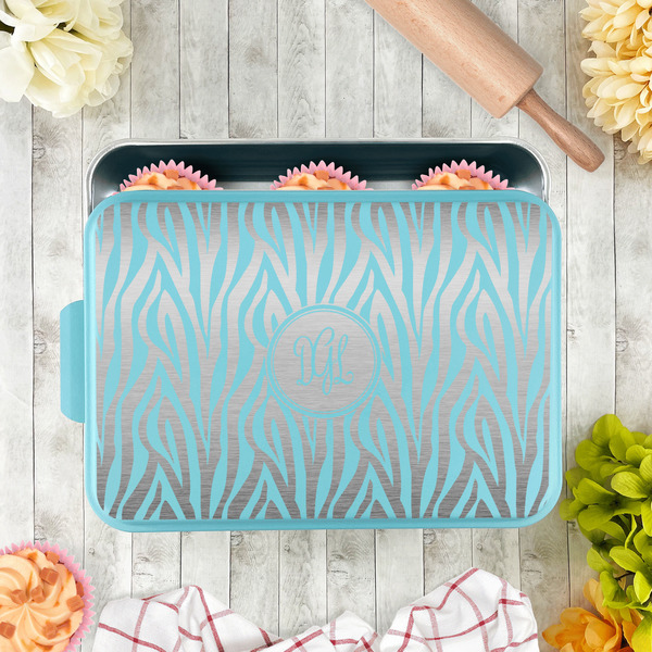 Zebra Print Aluminum Baking Pan - Teal Lid - LIFESTYLE