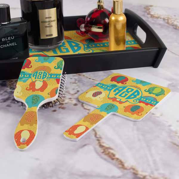 Cute Elephants Hair Brush and Hand Mirror - Bathroom Scene