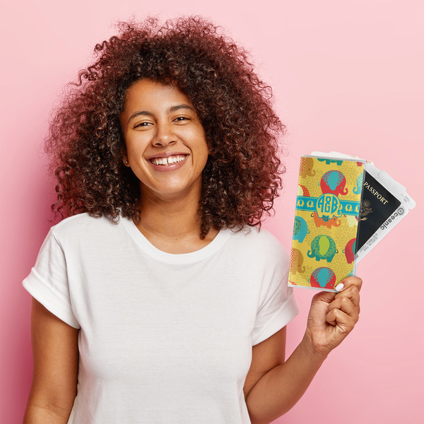 Cute Elephants Vinyl Document Holder - LIFESTYLE