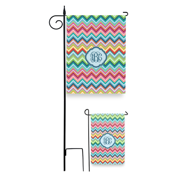 Retro Chevron Monogram Garden Flag - PARENT/MAIN