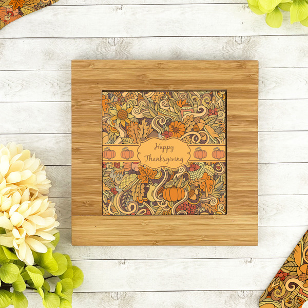 Thanksgiving Bamboo Trivet with 6" Tile - LIFESTYLE
