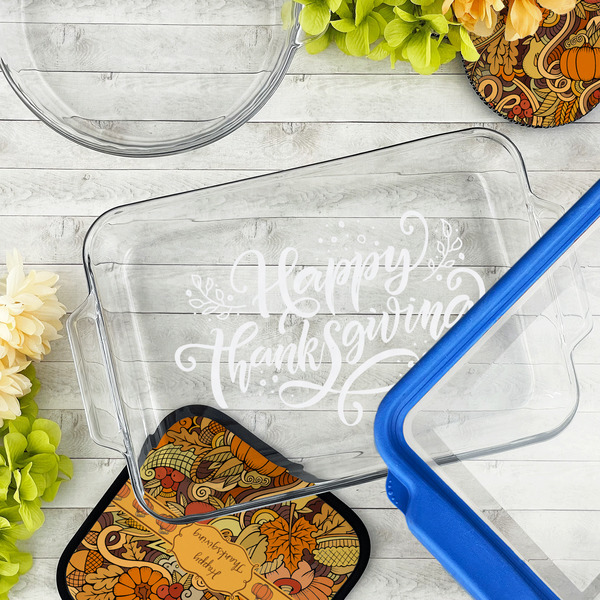 Thanksgiving Glass Baking Dish - LIFESTYLE (13x9)