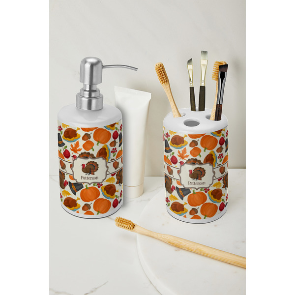 Traditional Thanksgiving Ceramic Bathroom Accessories - LIFESTYLE (toothbrush holder & soap dispenser)