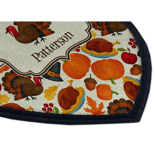 Traditional Thanksgiving Iron on Shield 3 Detail