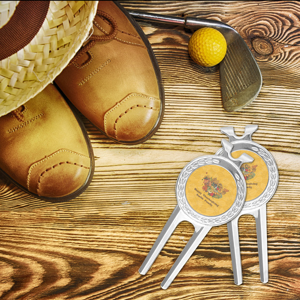 Happy Thanksgiving Divot Tool - LIFESTYLE