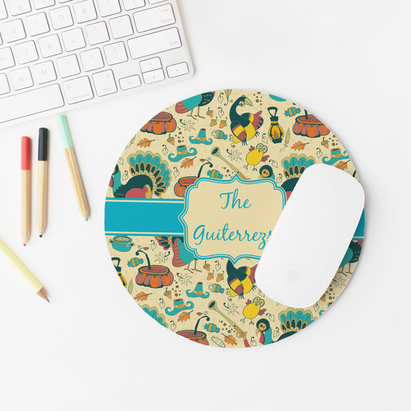 Old Fashioned Thanksgiving Round Mousepad - LIFESTYLE 2
