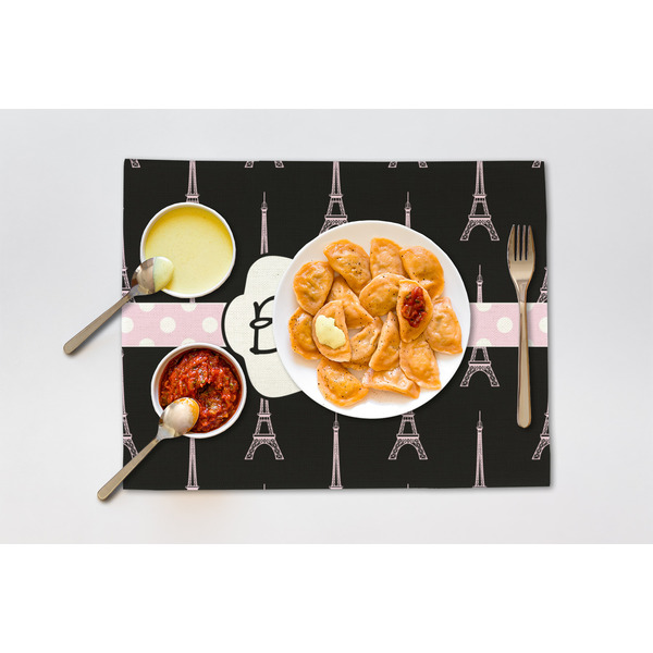 Black Eiffel Tower Linen Placemat - Lifestyle (single)