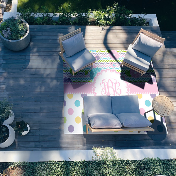 Girly Girl 8'x10' Patio Rug - In context