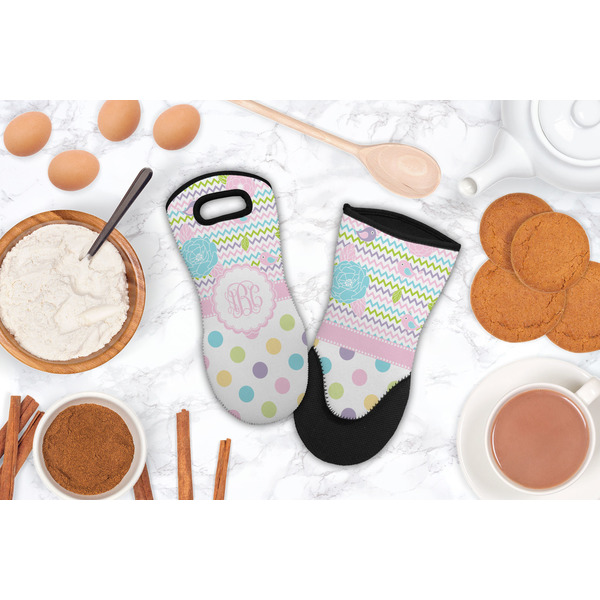 Girly Girl Neoprene Oven Mitt - Lifestyle Image