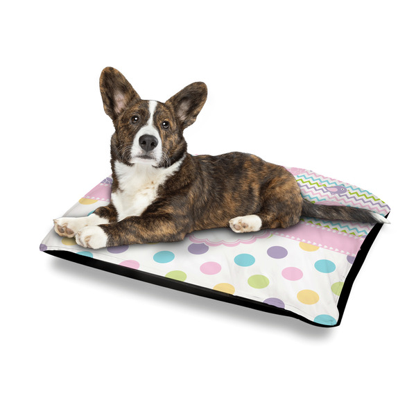Girly Girl Outdoor Dog Beds - Medium - IN CONTEXT