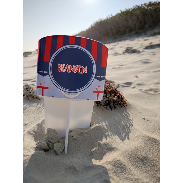 Classic Anchor & Stripes Beach Spiker white on beach with sand