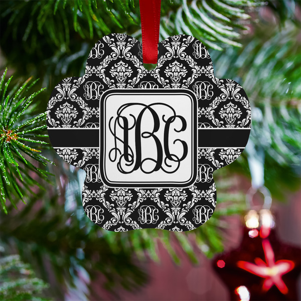 Monogrammed Damask Metal Paw Ornament - Lifestyle