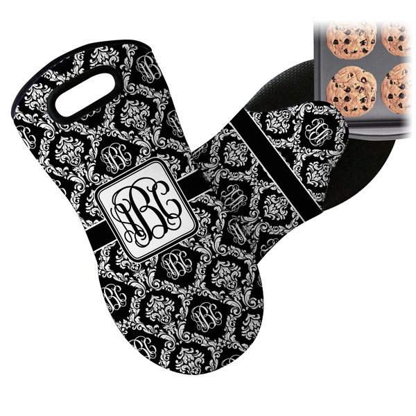 Monogrammed Damask Neoprene Oven Mitt