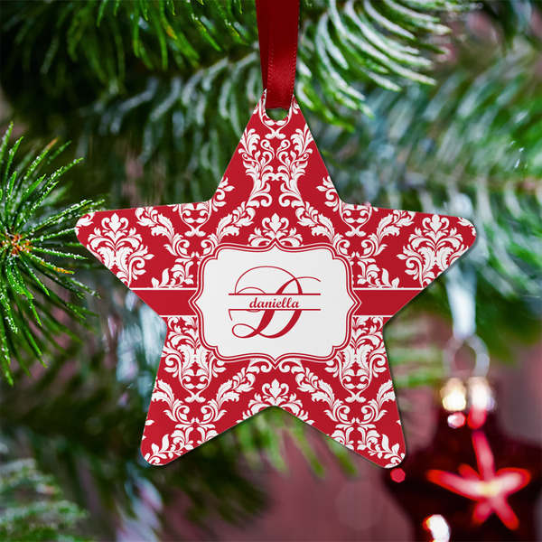 Damask Metal Star Ornament - Lifestyle
