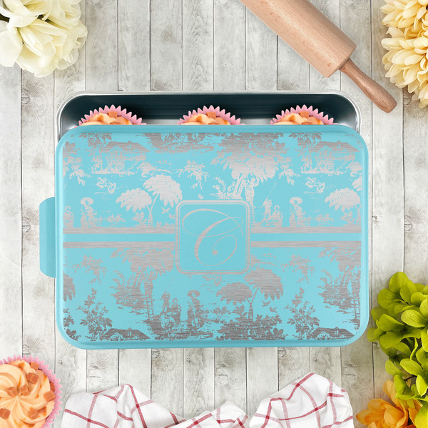Toile Aluminum Baking Pan - Teal Lid - LIFESTYLE