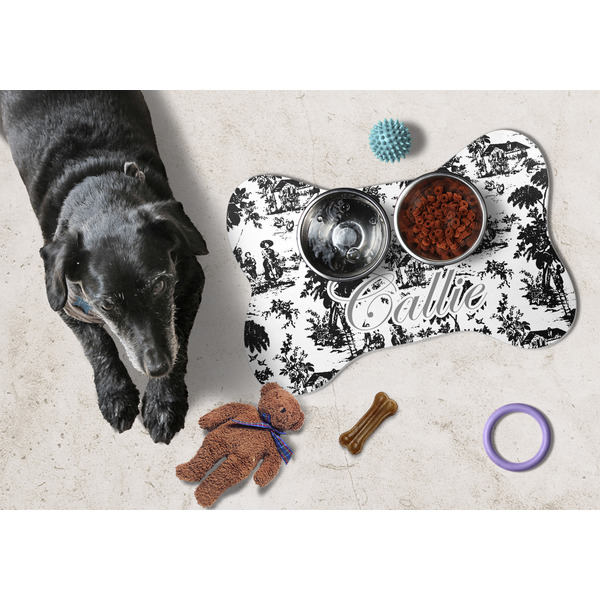 Toile Bone Shaped Mat w/ Food & Water