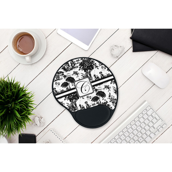 Toile Mouse Pad with Wrist Rest - LIFESYTLE 1