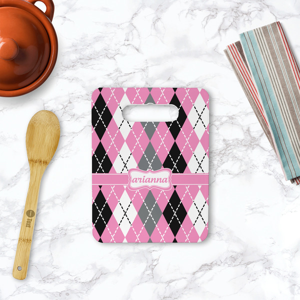 Argyle Rectangle Trivet with Handle - LIFESTYLE