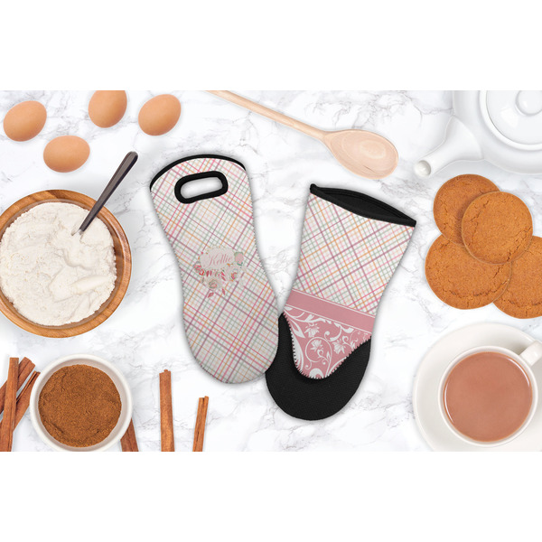 Modern Plaid & Floral Neoprene Oven Mitt - Lifestyle Image