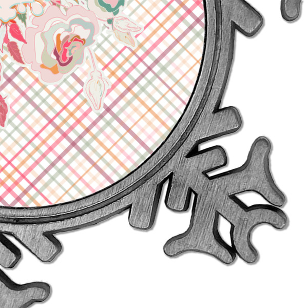 Modern Plaid & Floral Vintage Snowflake - Detail
